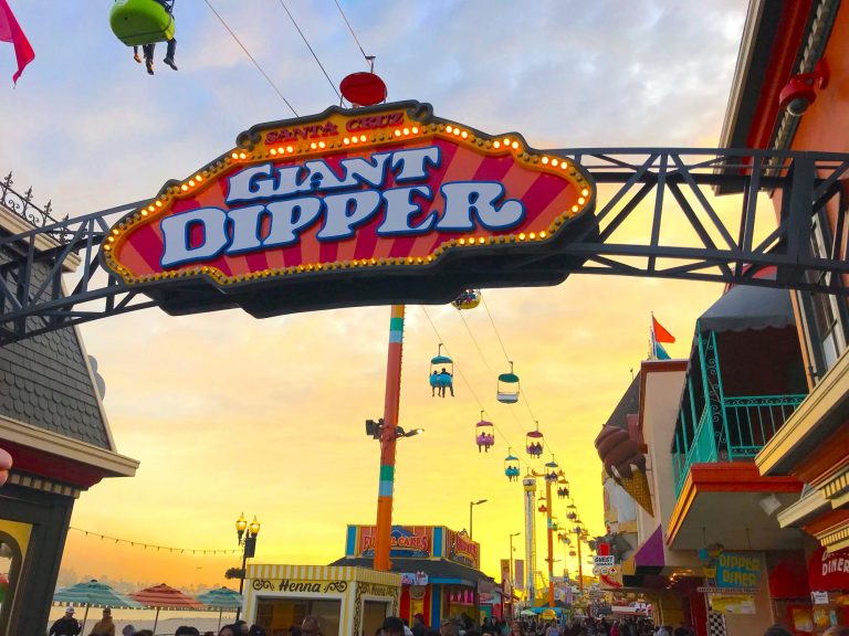 giant dipper sign